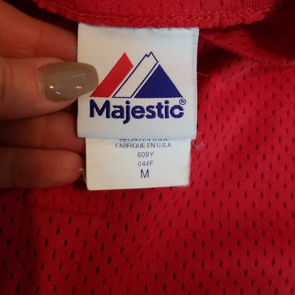 Phillies red baseball shirt - Picture 4 of 7